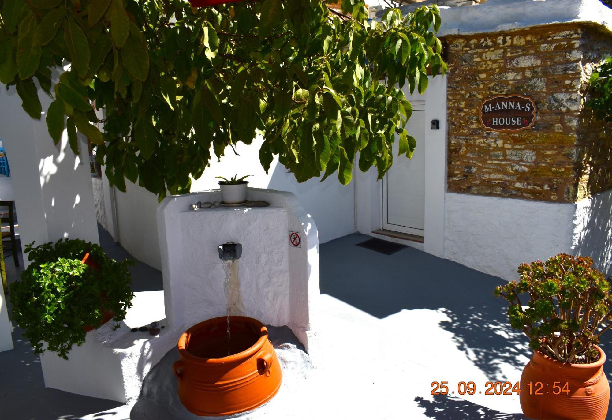 Mannashouse Villa Embonas Exterior photo