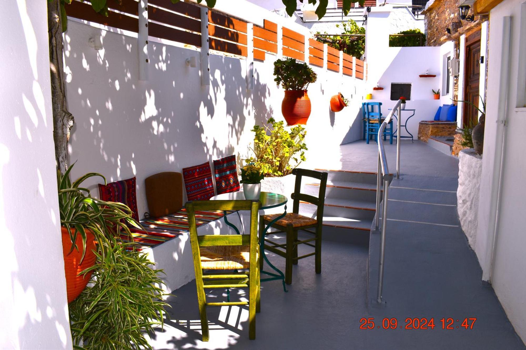 Mannashouse Villa Embonas Exterior photo